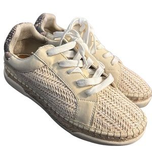 Universal Thread Shaelyn Espadrille Sneakers size 6-6.5